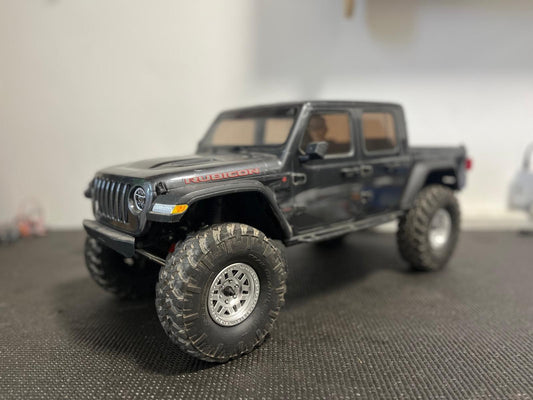 Axial SCX10 III Gladiator